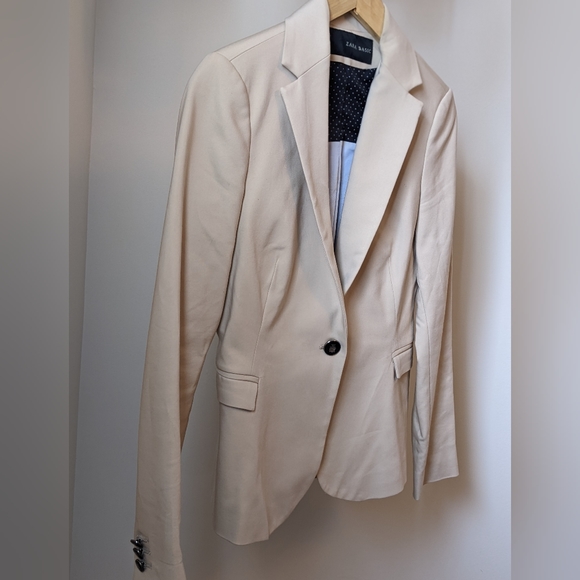 Zara XS Tan Blazer - Picture 1 of 9